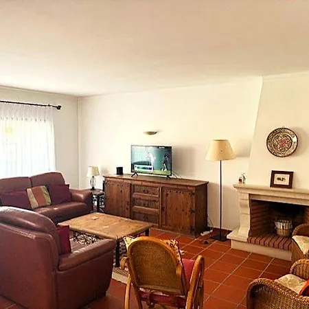 Spacious In D'el Rey Maison d'hôtes 4*