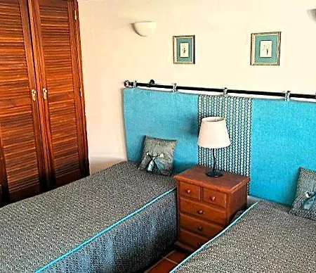 Maison d'hôtes Spacious In D'el Rey 4*