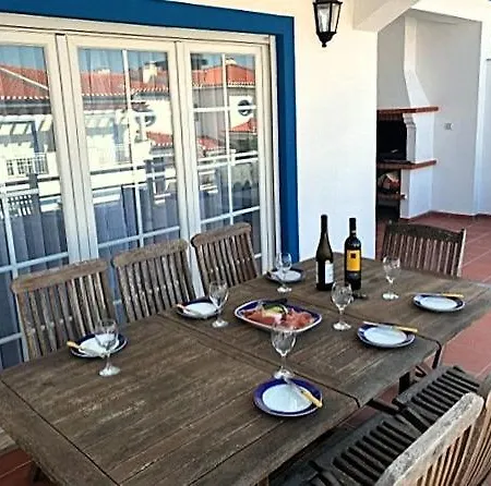 Spacious In D'el Rey Guest house